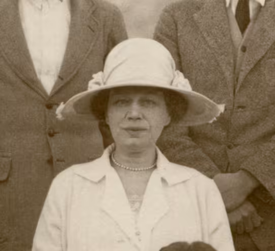 Minnie Burton portrait