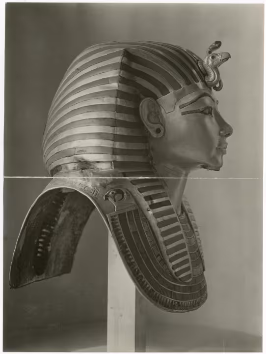 image of photographic print of king's mask in object card