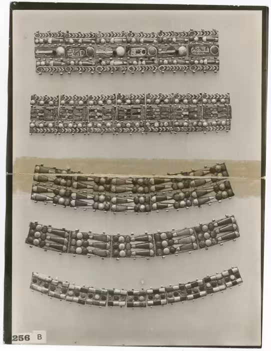 image of photographic print of ornamental side straps in object card