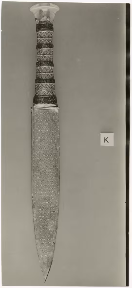 image of photographic print of dagger in object card