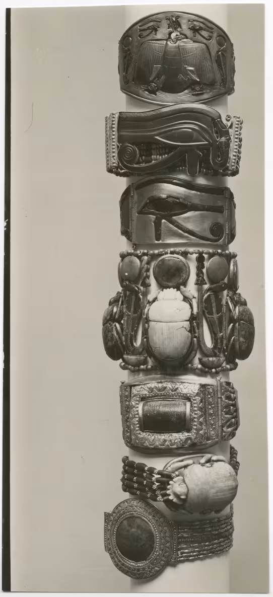 image of photographic print of bracelets in object card