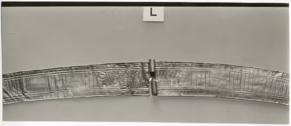 Image of print of gold girdle