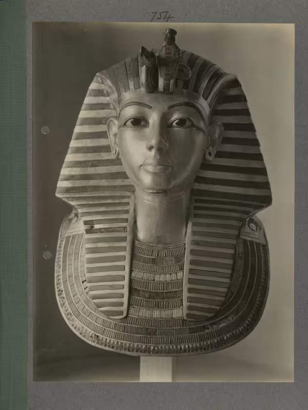 image of king's mask from Burton's album