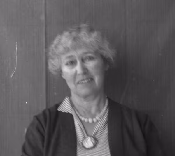 Nina Davies portrait