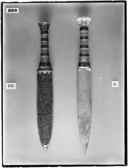 Image of photographic print of daggers