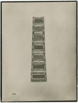 Image of print of gold apron