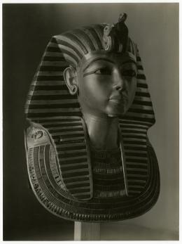 Image of print of king's mask