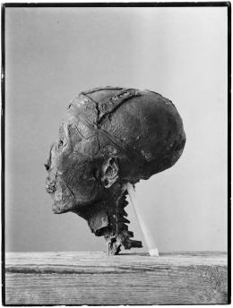 Image of print of king's head