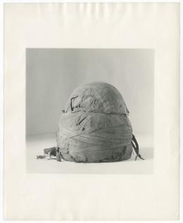 Image of print of conical linen pad