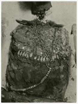 Image of photographic print of king's mummy