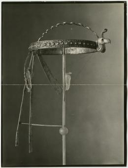 image of photographic print of diadem in object card