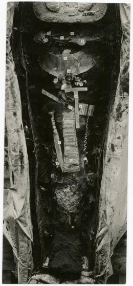 image of photographic print of king's mummy within coffin in object card