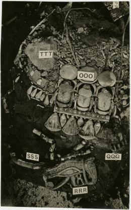 image of photographic print of king's mummy within coffin in object card