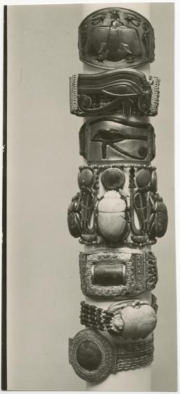 image of photographic print of bracelets in object card