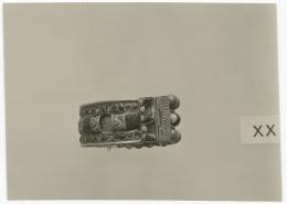 image of photographic print of bracelet in object card