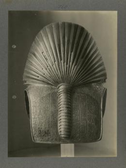 image of king's mask from Burton's album
