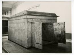 object in room
